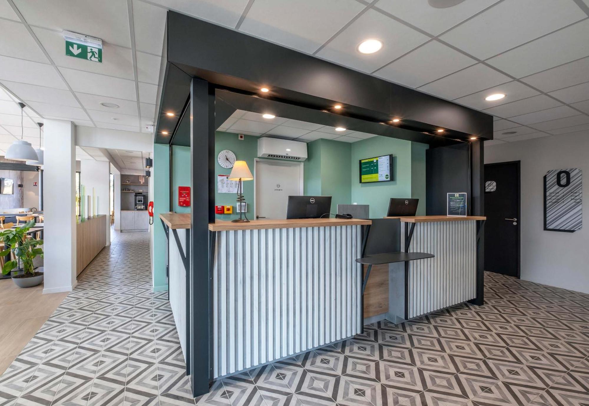 B&B Hotel ساتْ المظهر الخارجي الصورة
