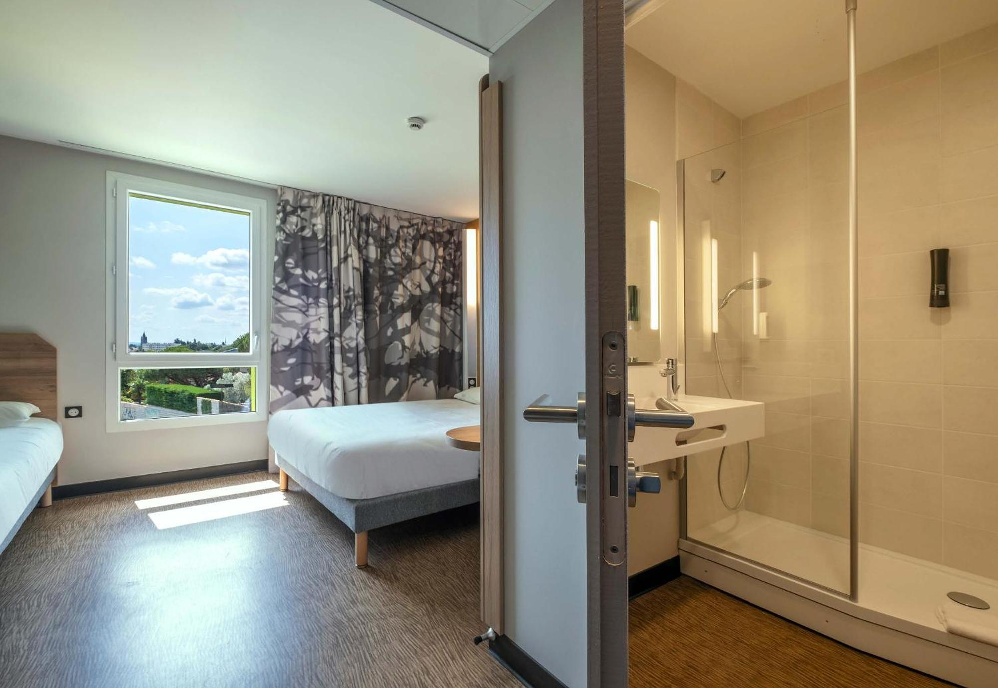 B&B Hotel ساتْ المظهر الخارجي الصورة